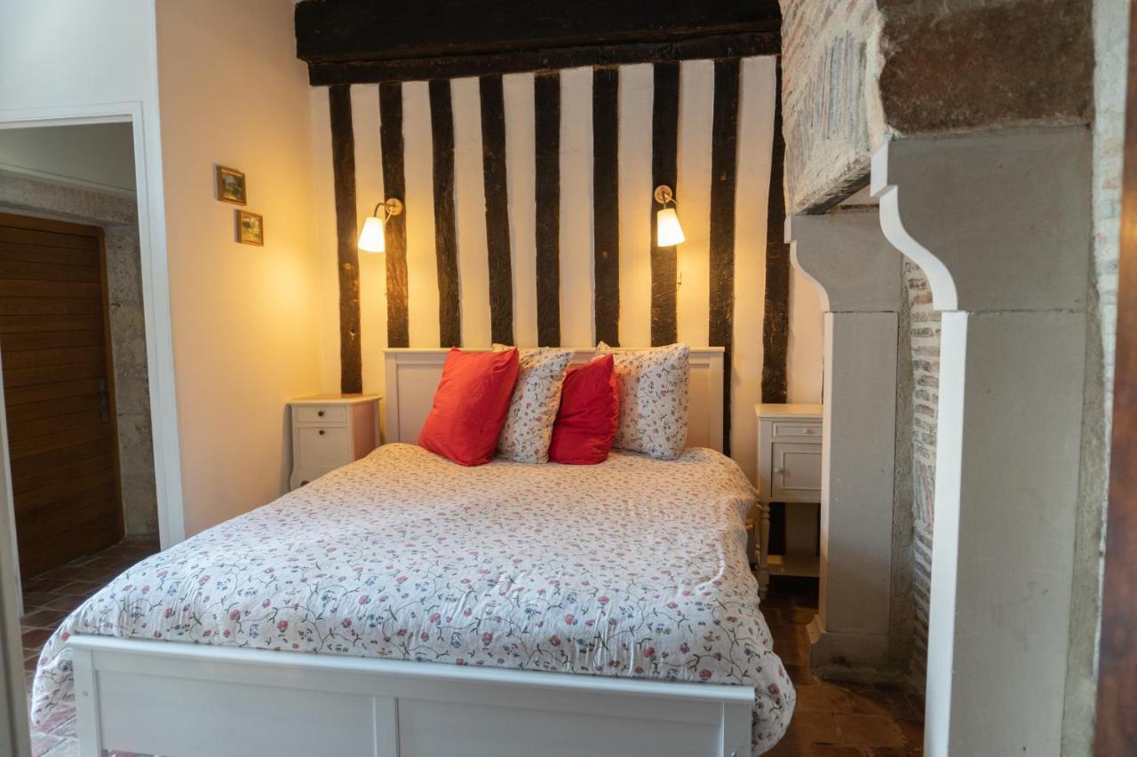 La Charité-sur-Loire Appartement Meneau מראה חיצוני תמונה