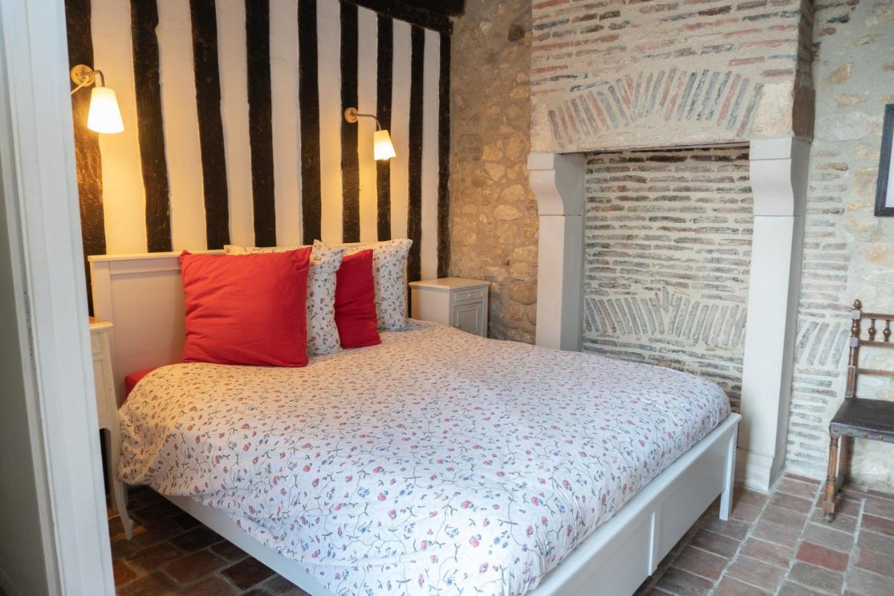 La Charité-sur-Loire Appartement Meneau מראה חיצוני תמונה